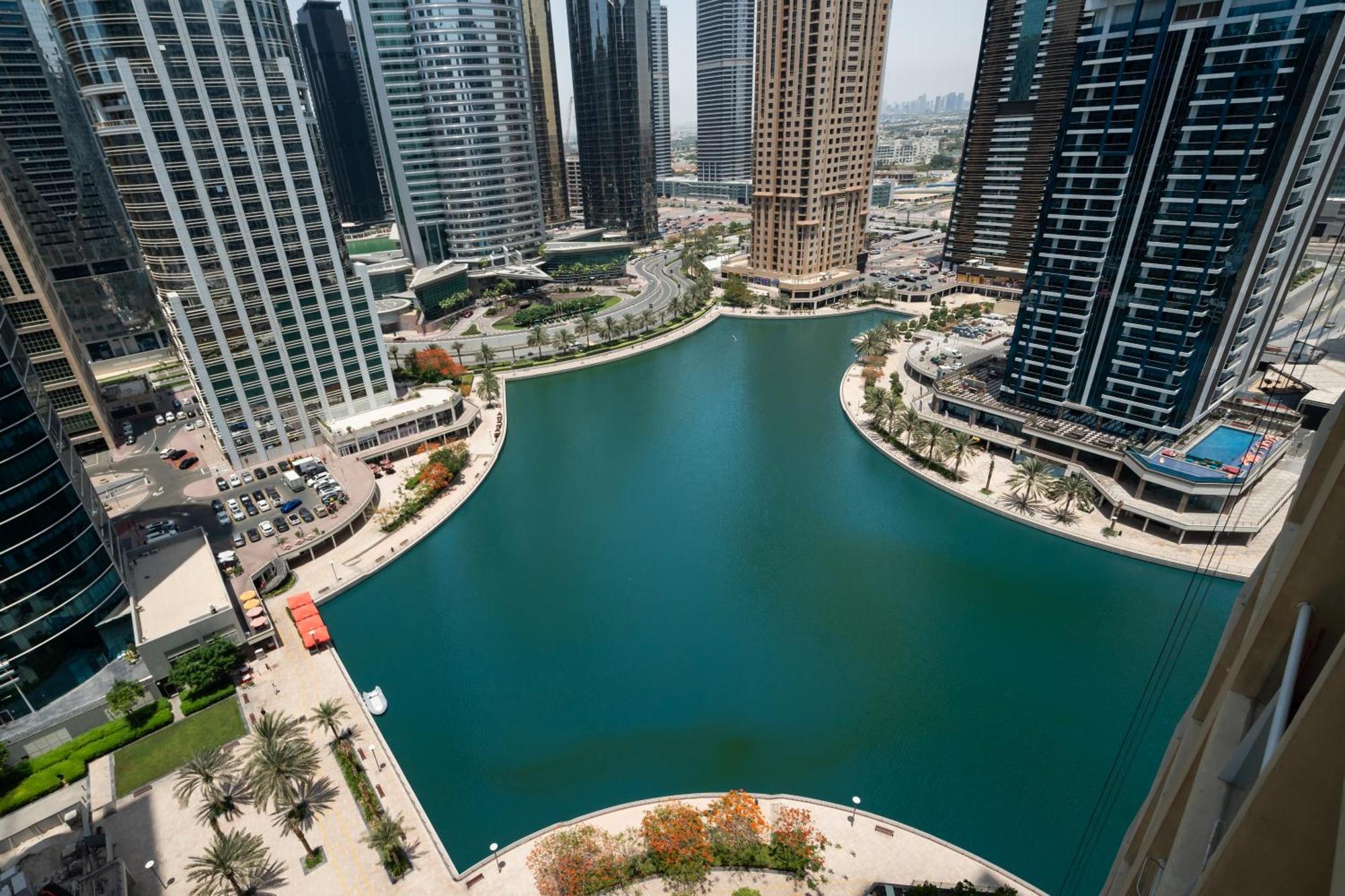 Luxury At Jlt Near Metro Apartment *